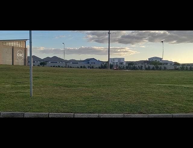 2,980M² VACANT LAND FOR SALE IN FOUNTAINS ESTATE BUSINESS PARK